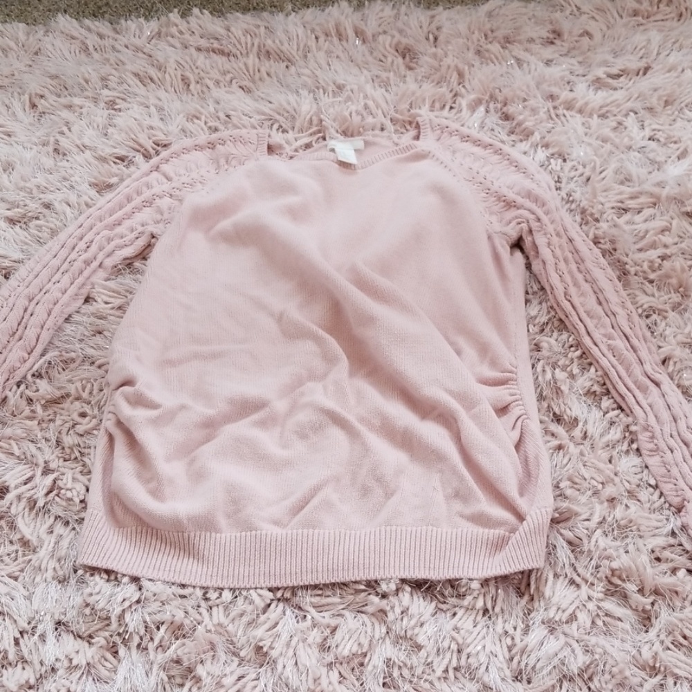 Light pink maternity shirt